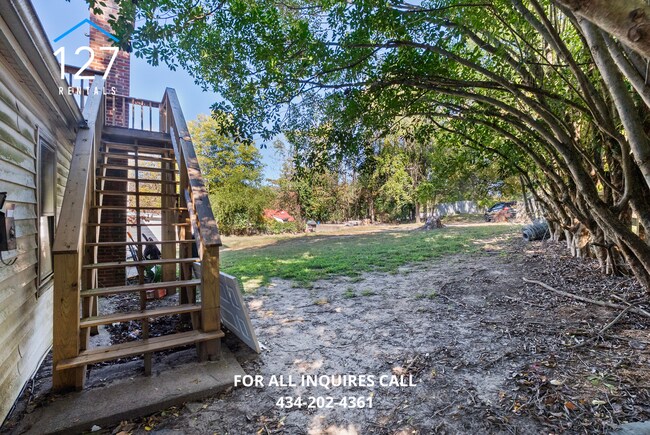 Foto del edificio - Updated 3BR Apartment with Modern Kitchen ...