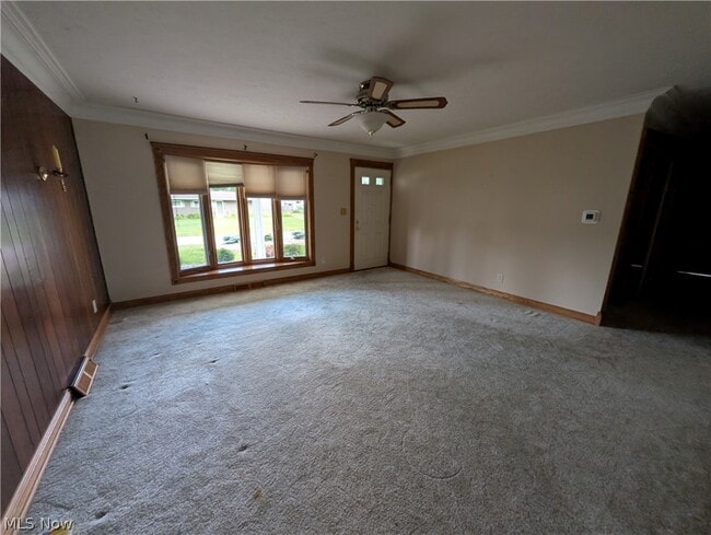 Building Photo - 2543 Burlingham Dr