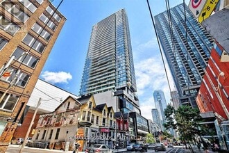 Building Photo - 290 Adelaide St W