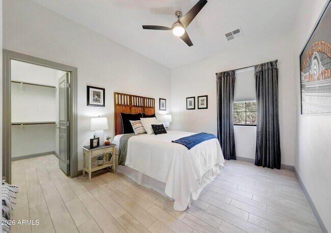 Foto del edificio - 3467 N Hooper St