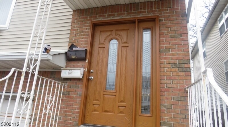 Primary Photo - 625 Union St