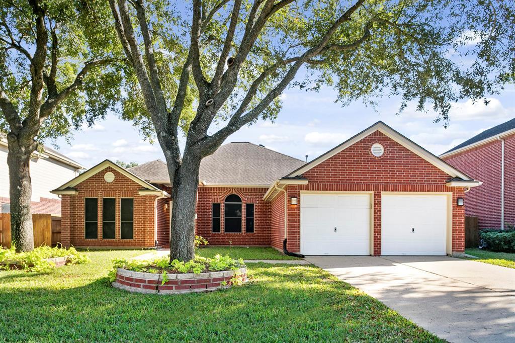Primary Photo - 207 Annes Way