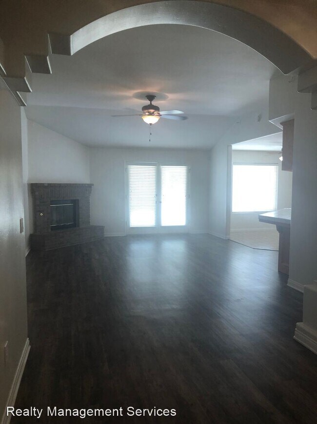 Building Photo - 4 br, 2 bath House - 10123 Iroquois Lane