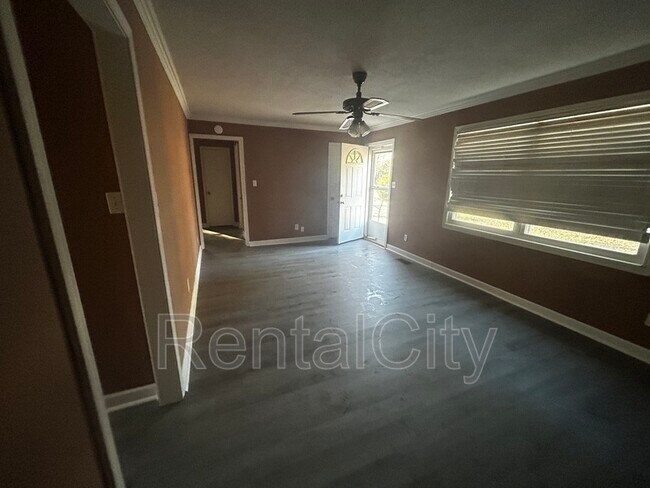 Building Photo - 183 Odell Rd