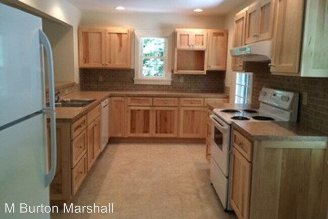Building Photo - 2 br, 1.5 bath House - 1873 Preston Hill Rd