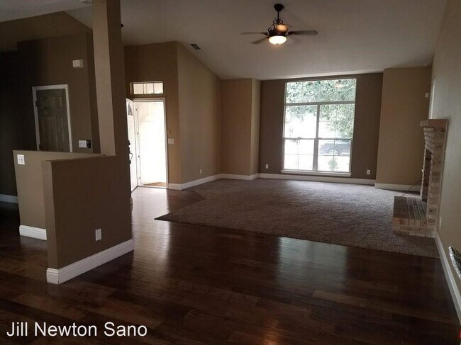 Building Photo - 4 br, 2 bath House - 444 W Herbert