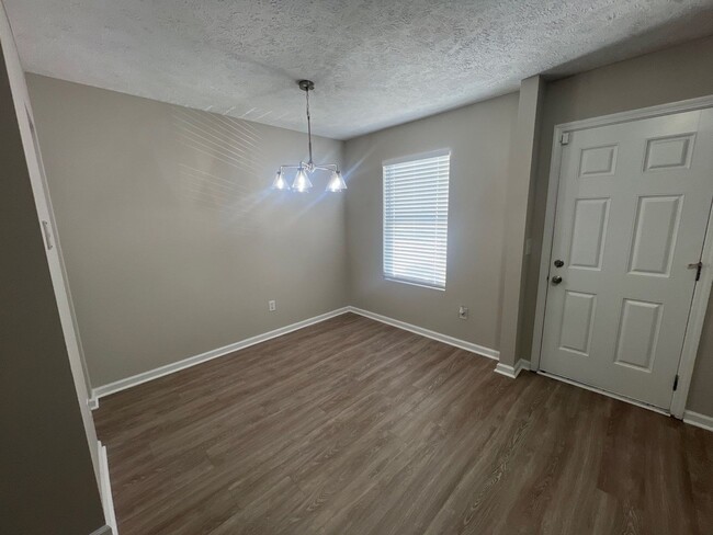 Photo - 5428 Cedar Ash Crossing Townhome