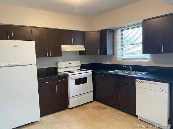 Foto del edificio - 6732 SW 19th St