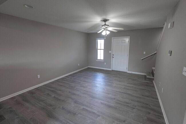 Building Photo - 3927 Snowy Owl Dr