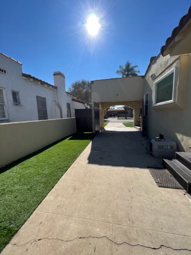 3509 W 81st St Unit 2.1316395, Inglewood, CA 90305 Room for Rent in