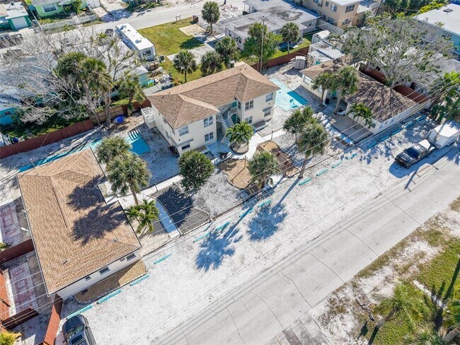 Building Photo - 115 145th Ave