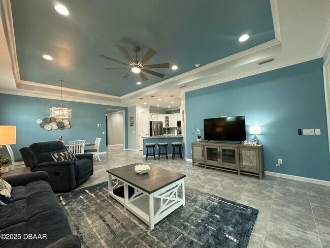 Foto del edificio - 811 Margaritaville Ave