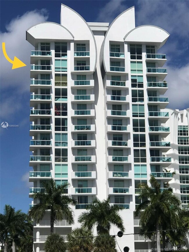 Foto del edificio - 7900 Harbor Island Dr