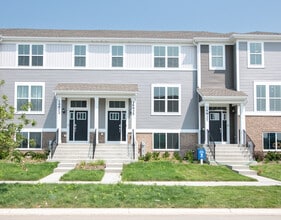 Building Photo - 14935 S Dyer Ln