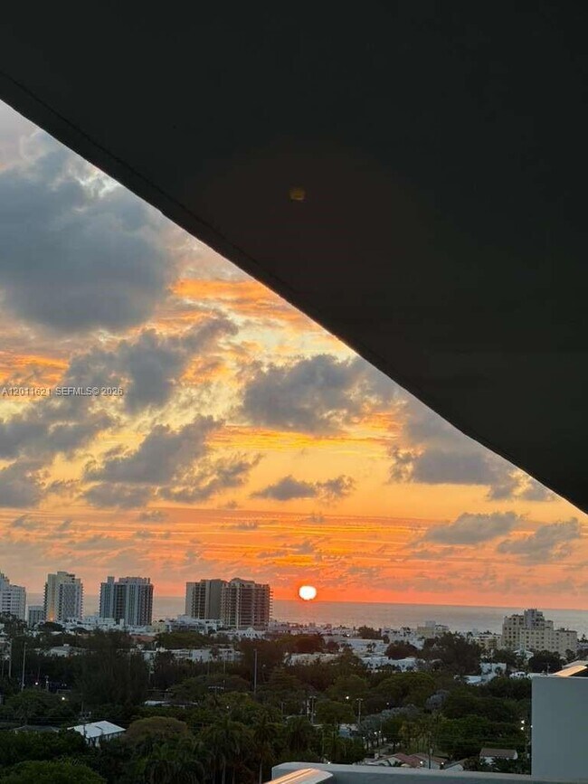 Foto del edificio - 1200 West Ave