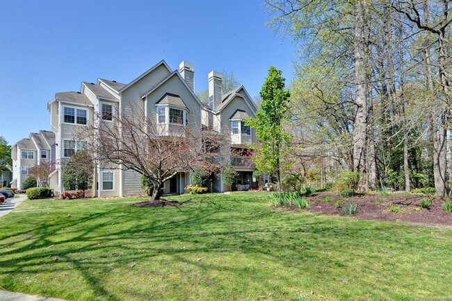 Foto del edificio - 109 Stratford Dr
