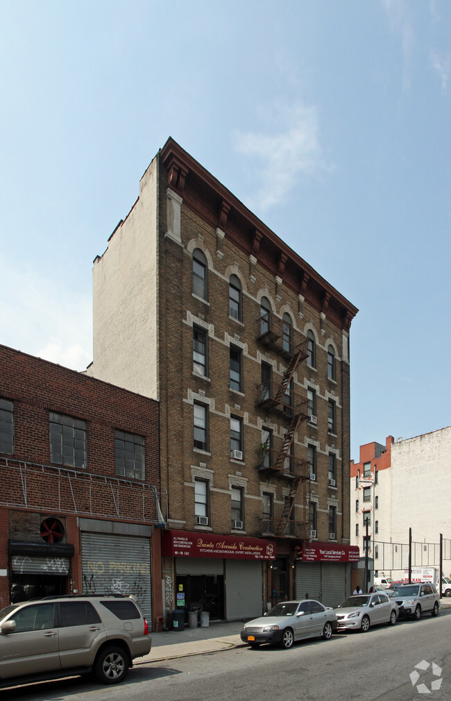 4016 Crescent St, Long Island City, NY 11101 Apartments Long Island