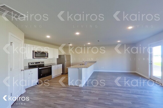 Building Photo - 130 Poplar Pass