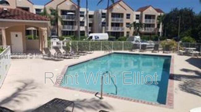 Building Photo - 2731 Ocean Club Blvd