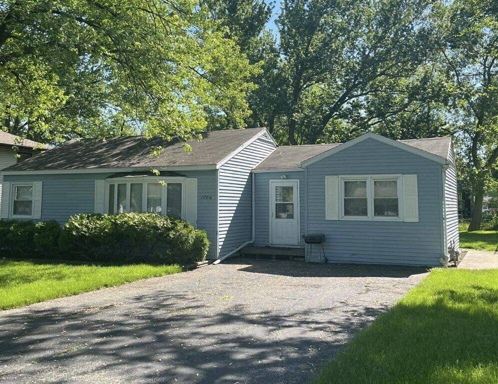 Primary Photo - 1706 Knoll Ave