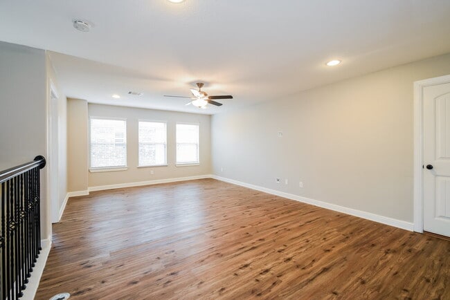 Building Photo - 3942 Catania Bay Ct