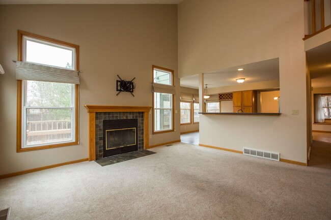 Building Photo - Beautiful 3 Bedroom Home in Fort Collins