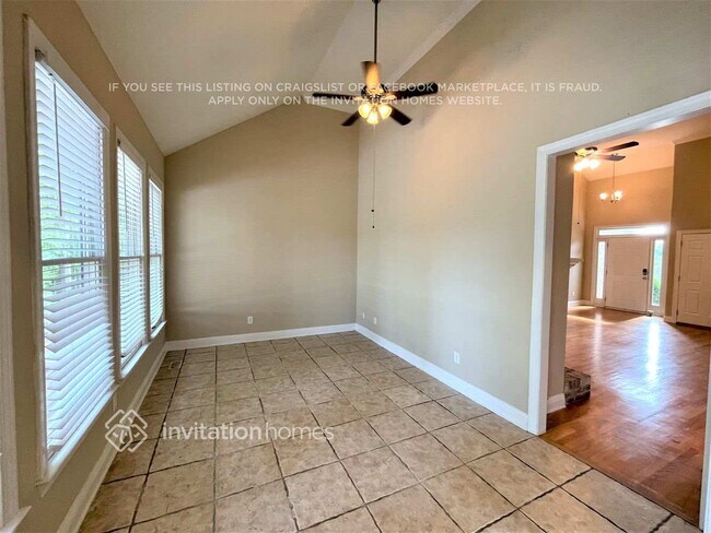 Foto del edificio - 4939 Winterview Ln