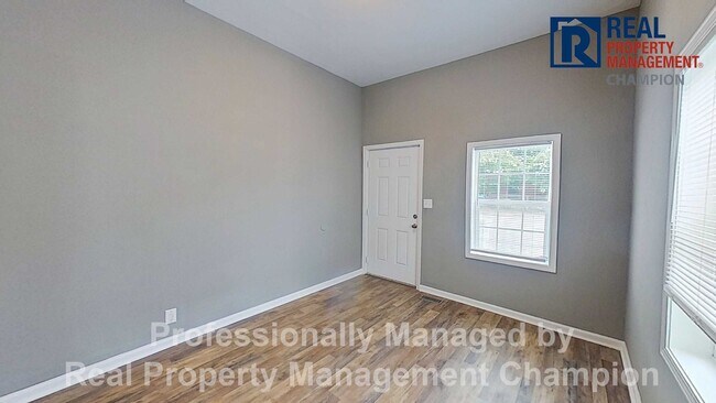 Foto del edificio - Adorable 3 BD/1 BA Recently Update in the ...