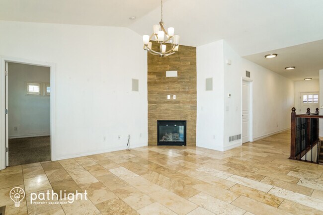 Foto del edificio - 6697 Cottonwood Tree Drive, Colorado Sprin...