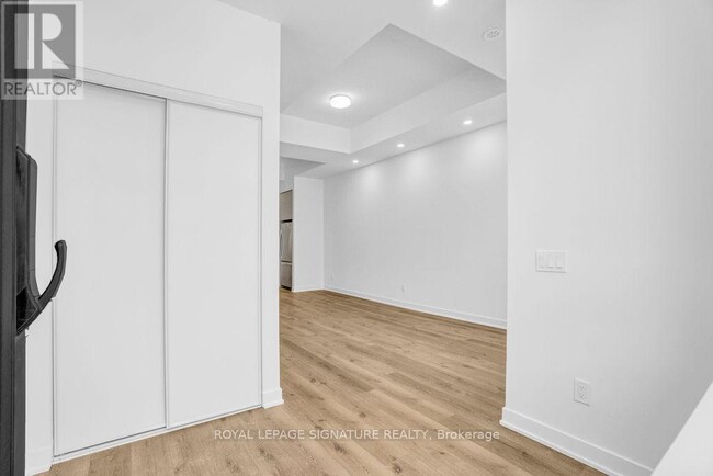 Building Photo - 3025 Trailside Dr