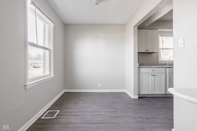 Foto del edificio - 4309 Ralston Ave