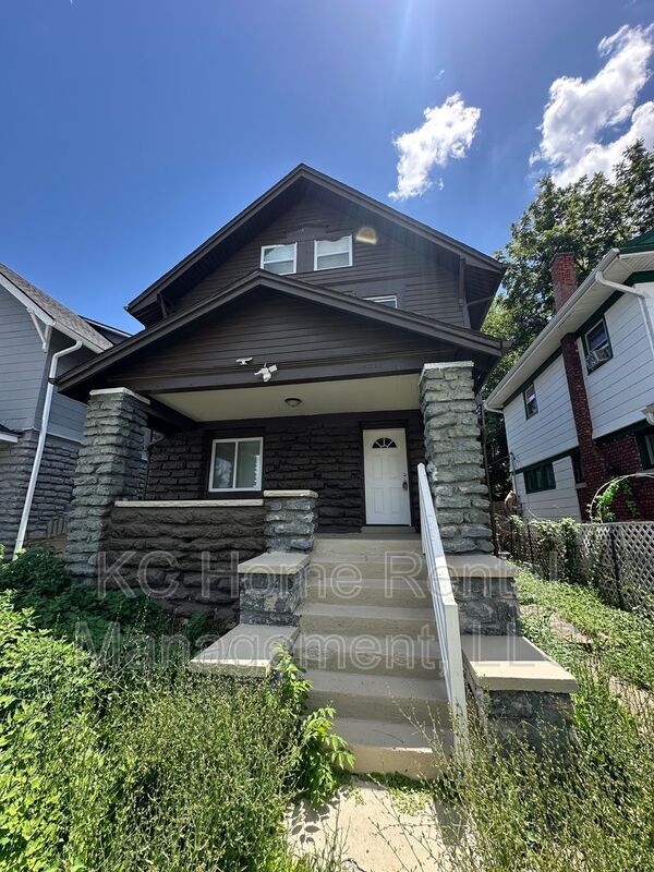 Primary Photo - 3211 E. 32nd St.