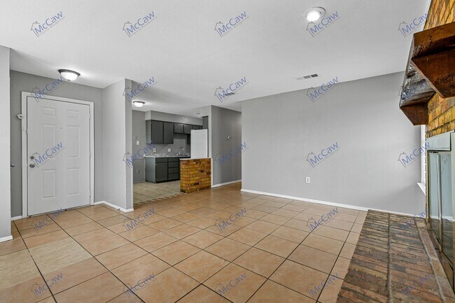 Foto del edificio - Great 2/2 Duplex in Arlington!