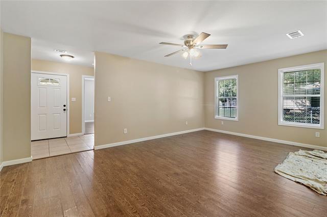 Building Photo - 202 E Hinton St