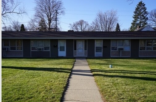 Primary Photo - 1330 N Stoughton Rd