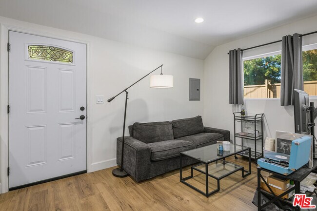 Foto del edificio - 11682 Hatteras St