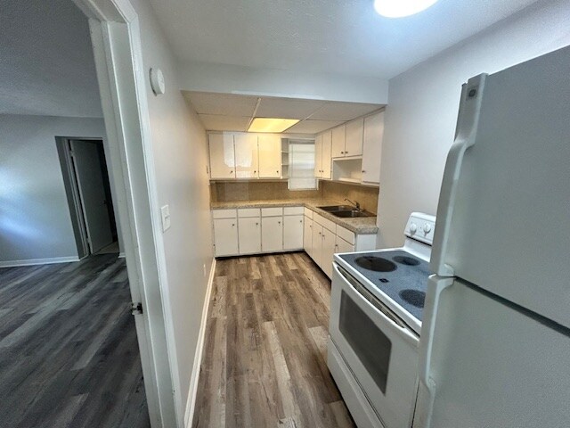 Foto del edificio - 4347 Hudnall Rd