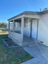 Building Photo - 418 Fransil Ln