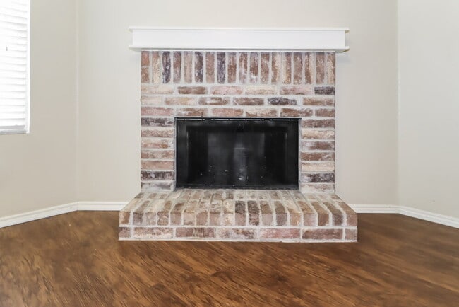 Building Photo - 2956 Santa Sabina Dr