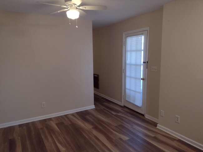 Building Photo - 1166 Peachtree Street, Unit 5