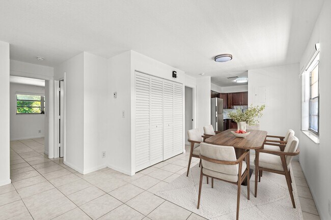 Interior Photo - Bicycle Club Apartments