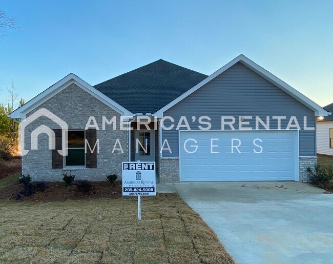 Foto del edificio - Home for Rent in Weaver AL... Coming Soon!...