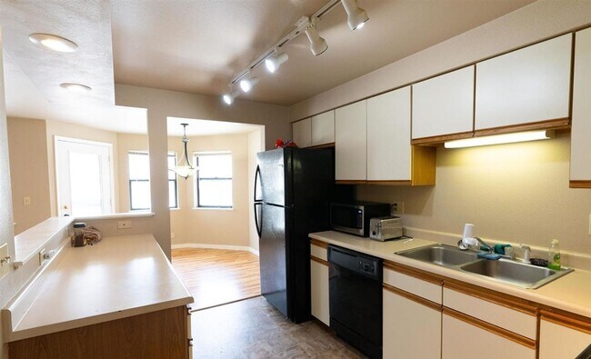 Foto del edificio - 3769 S Gekeler Ln