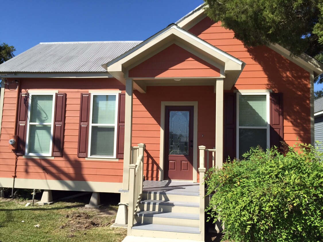 Foto principal - 512 2nd St