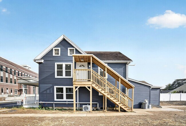 Foto del edificio - 428 S Governors Ave