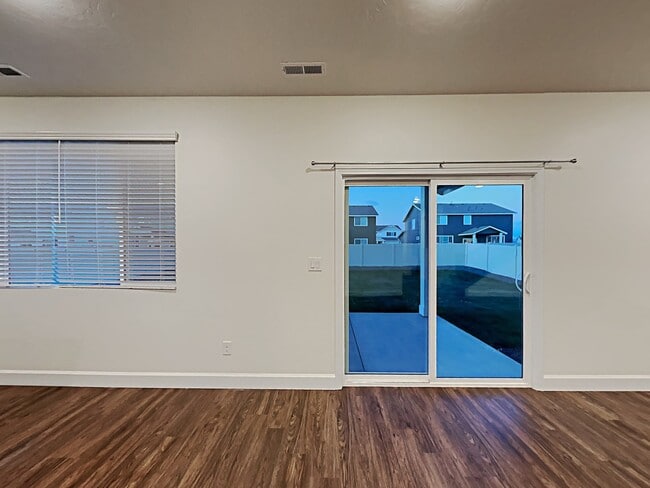 Building Photo - 9430 W Chino Street