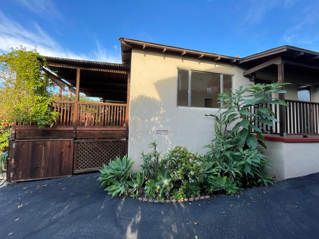 Building Photo - 126 Santa Ynez St