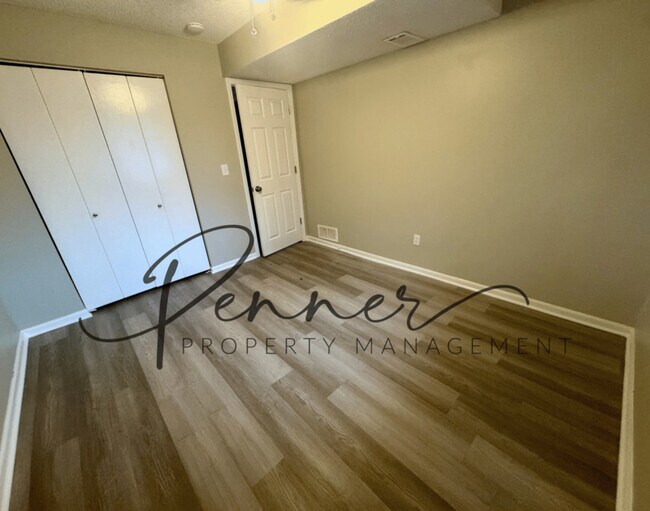 Foto del edificio - 11426 E 71 St