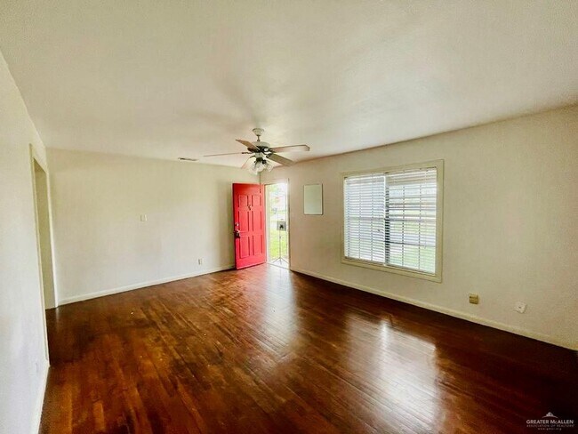 Foto del edificio - 17 Vine Ave