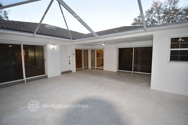 Foto del edificio - 7404 Geminata Oak Ct